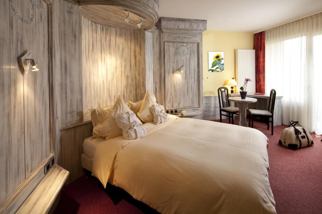 Spa Hotel Restaurant Au Lion D'Or La Petite-Pierre Dış mekan fotoğraf